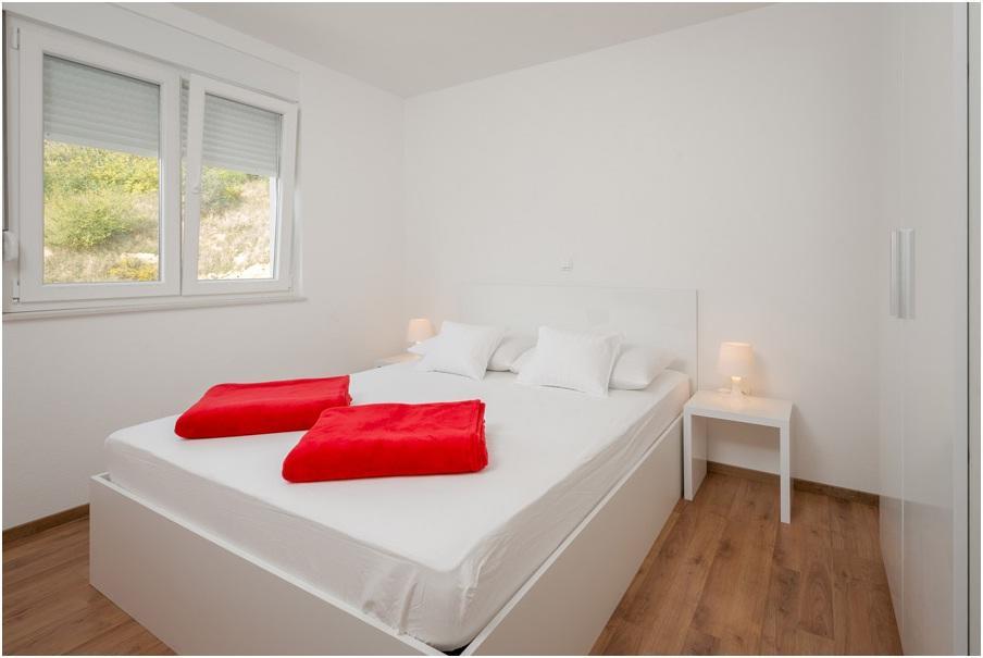 Apartment Mili Stomarica Brela
